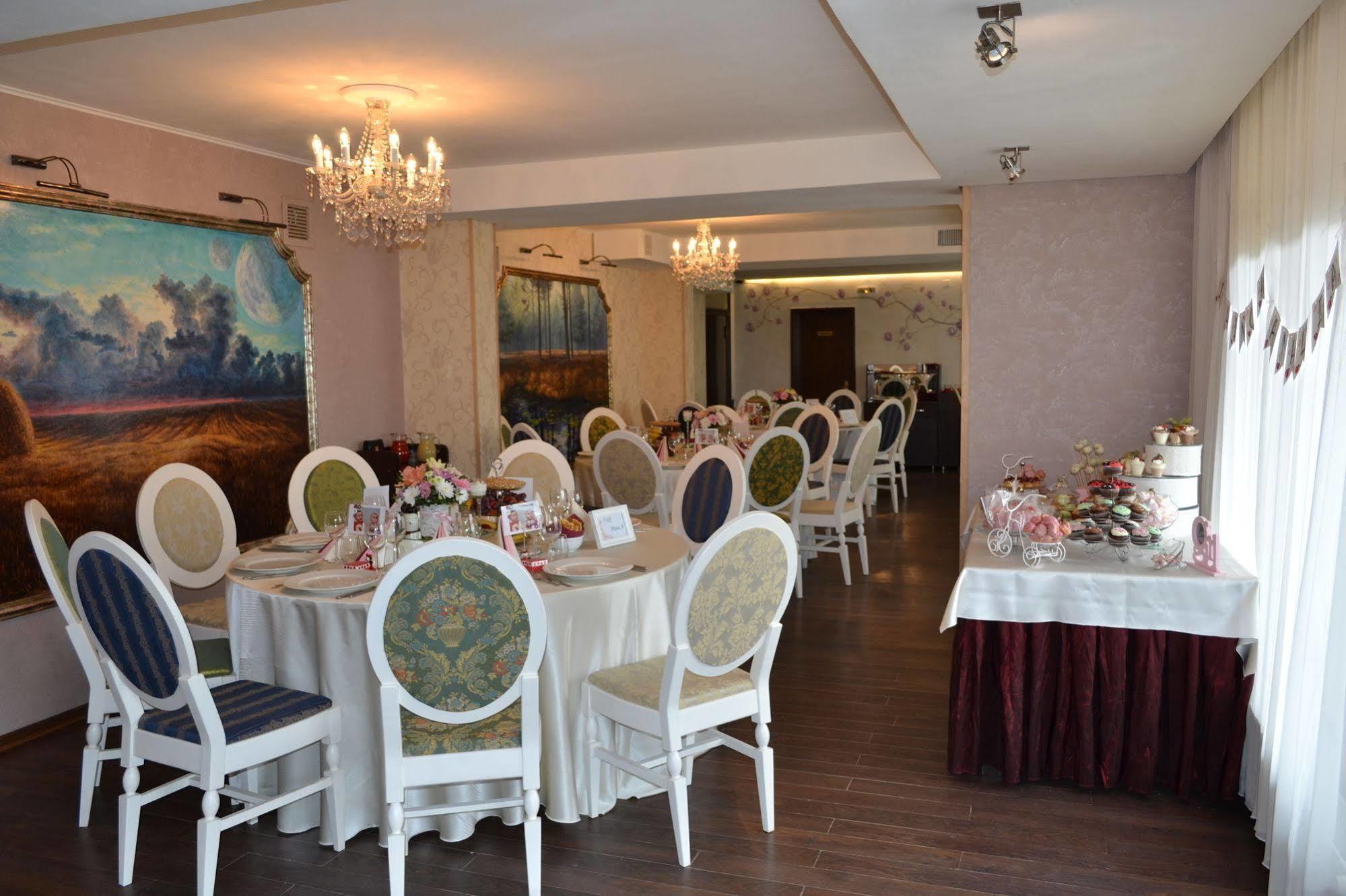Rubin Hotel Sibiu Exterior foto